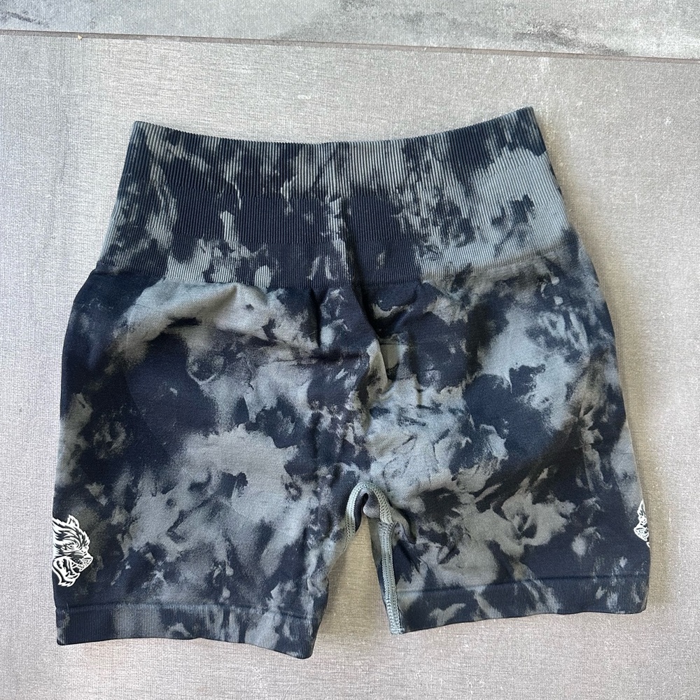 Darc Sport Black and Gray Tie-Dye Athletic Shorts